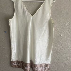 Jaclyn Smith Cream and Brown Chemise with Lace Trim